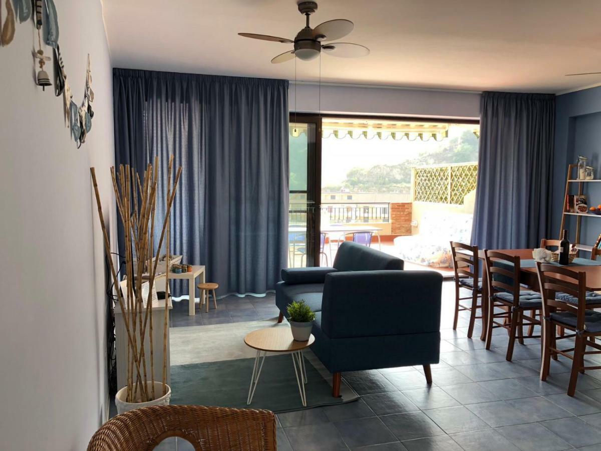 Light Blue House Apartment Letojanni Exterior foto